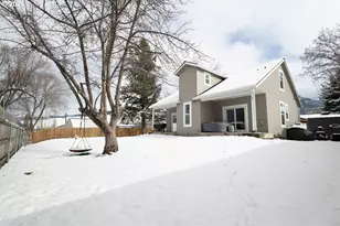 606 2nd St, Cove, OR 97824 - Photo 24