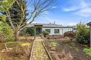 153 S 26th Ave, Cornelius, OR 97113 - Photo 24