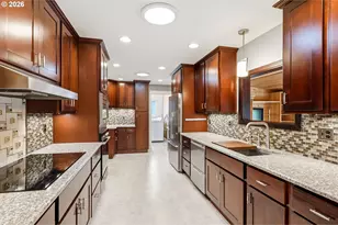 153 S 26th Ave, Cornelius, OR 97113 - Photo 10