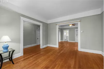 2188 NW Kearney St, Portland, OR 97210 - Photo 6