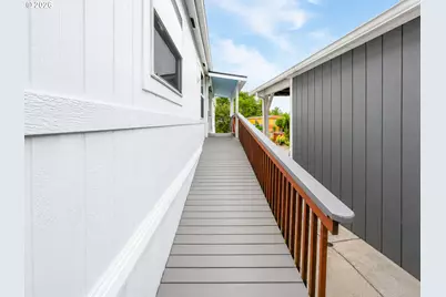 1257 Embarcadero Cir, Coos Bay, OR 97420 - Photo 28