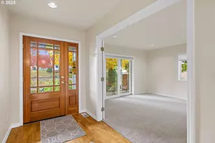 1409 Crestview Dr, Silverton, OR 97381 - Photo 6