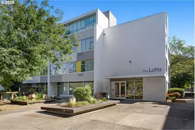 900 NE 81st Ave #111, Portland, OR 97213 - Photo 1