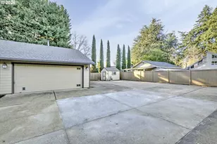 11403 SW 90th Ave, Portland, OR 97223 - Photo 32