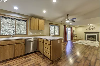 11403 SW 90th Ave, Portland, OR 97223 - Photo 10