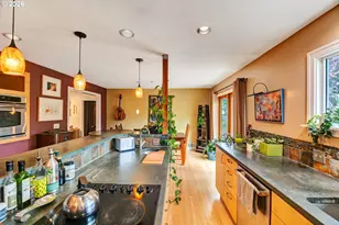 5816 N Maryland Ave, Portland, OR 97217 - Photo 8