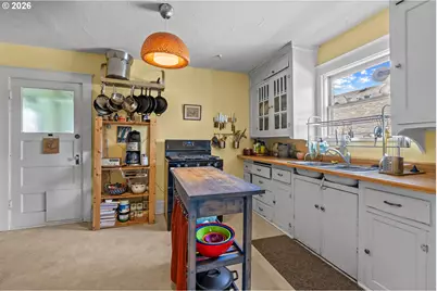 3815 SE 64th Ave, Portland, OR 97206 - Photo 10