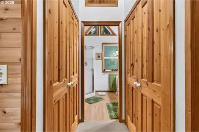 64930 E Mountain Meadow Ln, Rhododendron, OR 97049 - Photo 26