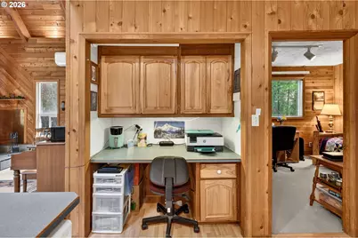 64930 E Mountain Meadow Ln, Rhododendron, OR 97049 - Photo 16