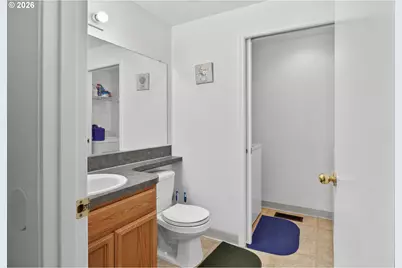 11720 NE 32nd St, Vancouver, WA 98682 - Photo 8