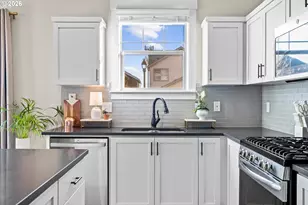 16804 SW Lemongrass Ln, Beaverton, OR 97007 - Photo 10