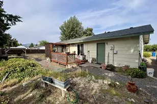 506 F St, Dallesport, WA 98617 - Photo 16