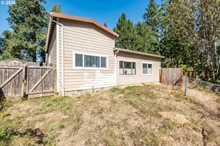 1054 N River Dr, Sweet Home, OR 97386 - Photo 38