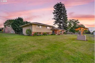 8439 SE Cottrell Rd, Boring, OR 97009 - Photo 2