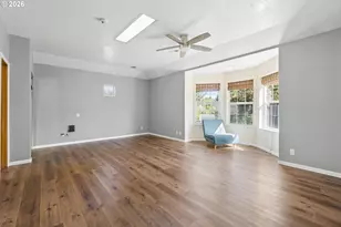 8506 SE Mill St, Portland, OR 97216 - Photo 10