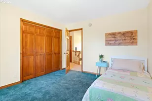 565 Shelokum Dr, Silverton, OR 97381 - Photo 34