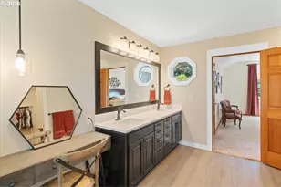 565 Shelokum Dr, Silverton, OR 97381 - Photo 24