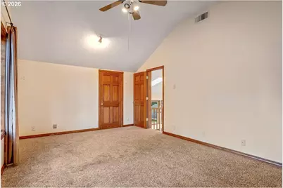 565 Shelokum Dr, Silverton, OR 97381 - Photo 44