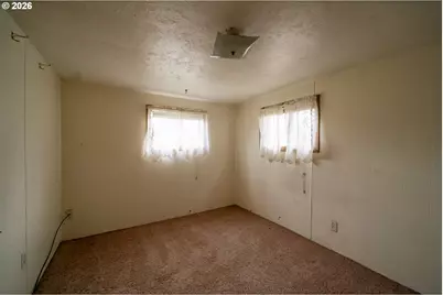 435 N Peach Ave, Stayton, OR 97383 - Photo 6