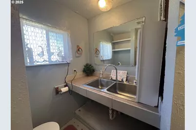 0 S 3rd St #500, Lakeside, OR 97449 - Photo 10