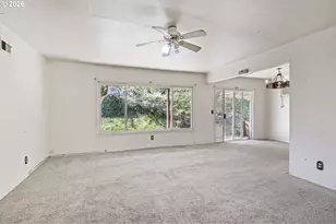 531 NW Harrison St, Canyonville, OR 97417 - Photo 8