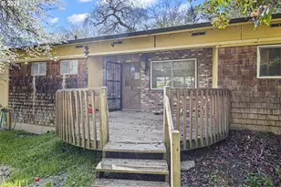 531 NW Harrison St, Canyonville, OR 97417 - Photo 1