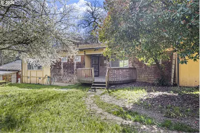 531 NW Harrison St, Canyonville, OR 97417 - Photo 6