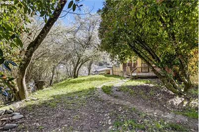 531 NW Harrison St, Canyonville, OR 97417 - Photo 42