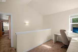 11325 SW Eucalyptus Pl, Portland, OR 97223 - Photo 18