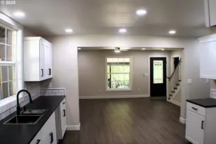 3450 Shoestring Rd, Riddle, OR 97469 - Photo 8