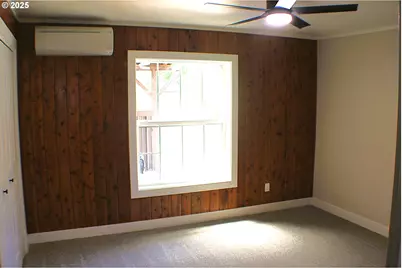 3450 Shoestring Rd, Riddle, OR 97469 - Photo 12