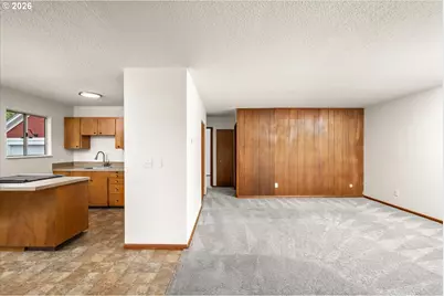 132 NE 78th Ave NE, Portland, OR 97213 - Photo 4