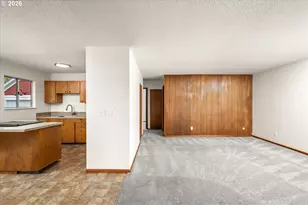 132 NE 78th Ave NE, Portland, OR 97213 - Photo 4
