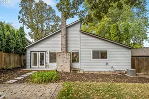 10946 SW 65th Ave, Portland, OR 97219 - Photo 42