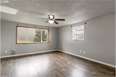 417 NE Oaken Hills Dr, Willamina, OR 97396 - Photo 8