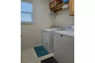 2719 Golfview Ave, Sutherlin, OR 97479 - Photo 16