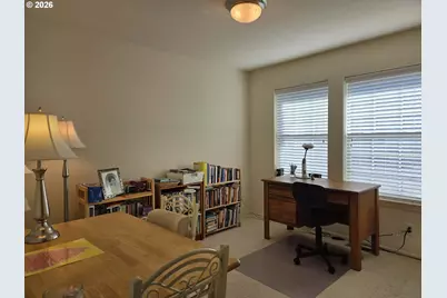 2719 Golfview Ave, Sutherlin, OR 97479 - Photo 12