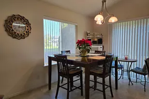 2719 Golfview Ave, Sutherlin, OR 97479 - Photo 4