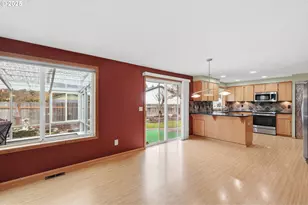 19235 SW Durell Ct, Beaverton, OR 97003 - Photo 14