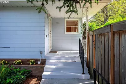 7530 SE Yamhill St, Portland, OR 97215 - Photo 18