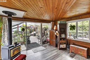 1883 N Jantzen Ave, Portland, OR 97217 - Photo 12