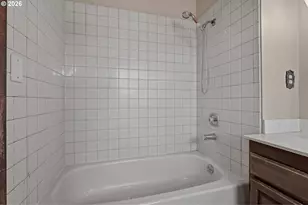 14884 SE Primrose Ave, Milwaukie, OR 97267 - Photo 24