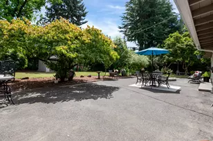 10210 SW Crestwood Ct, Beaverton, OR 97008 - Photo 30