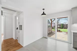 3179 Wayside Loop, Springfield, OR 97477 - Photo 10