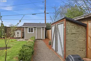 3179 Wayside Loop, Springfield, OR 97477 - Photo 38