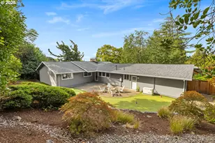 3644 SW 48th Pl, Portland, OR 97221 - Photo 42