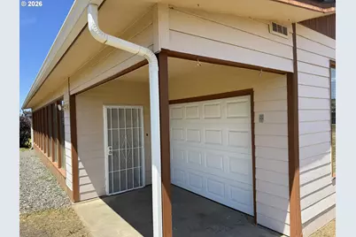 1322 W Darland St, Goldendale, WA 98620 - Photo 6