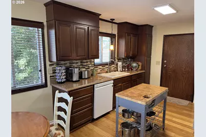 1322 W Darland St, Goldendale, WA 98620 - Photo 14