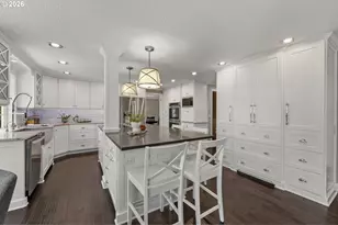 13265 SW Hanson Ln, Beaverton, OR 97008 - Photo 16
