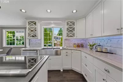 13265 SW Hanson Ln, Beaverton, OR 97008 - Photo 14